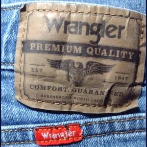Men's wrangler jeans size 36" x 30"